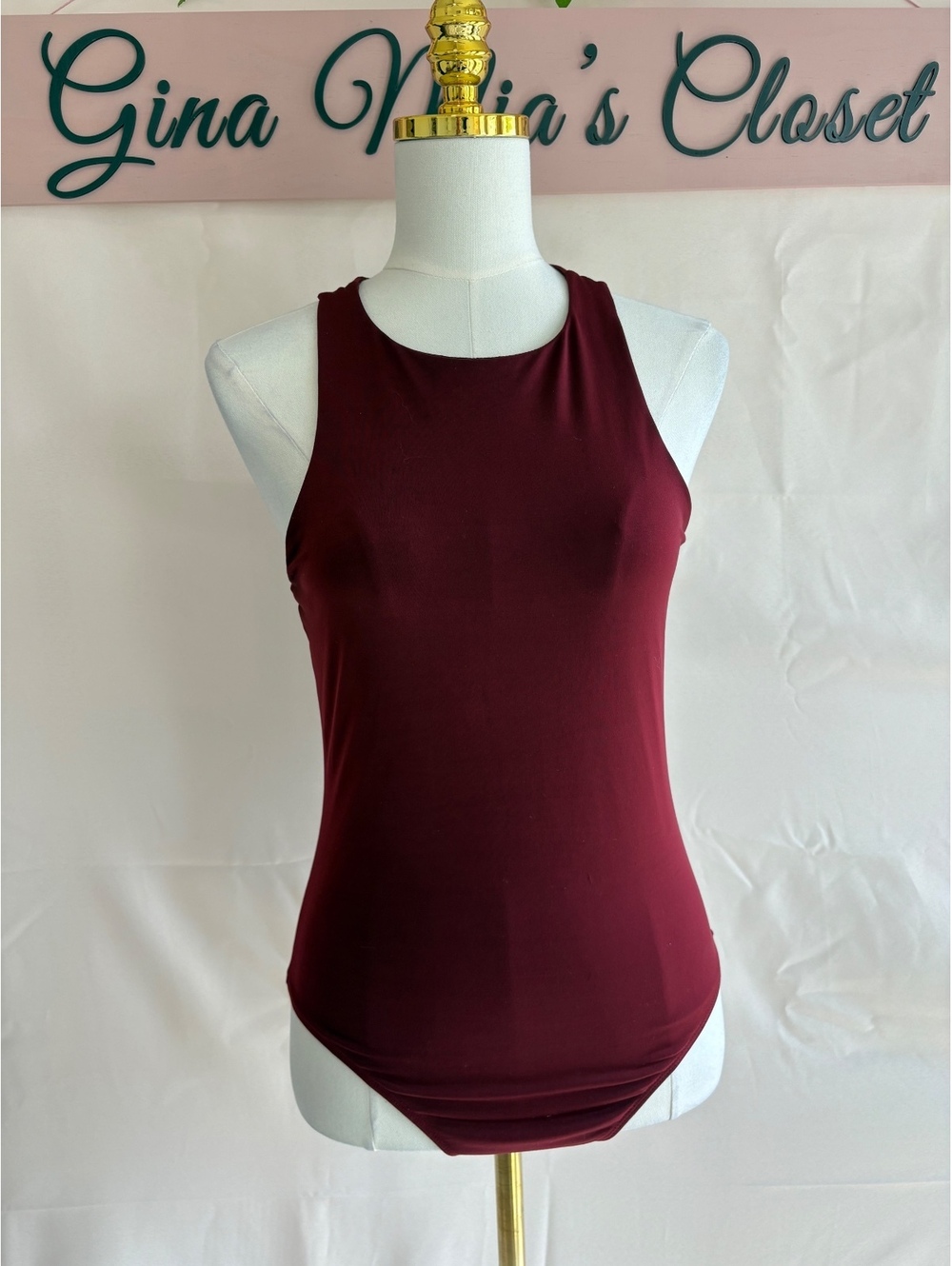 Express Body Contour Burgundy Sleeveless Tank Top, Size Medium